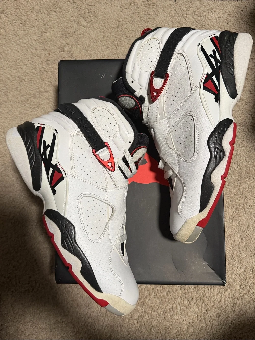 Jordan 8 ‘Alternate’